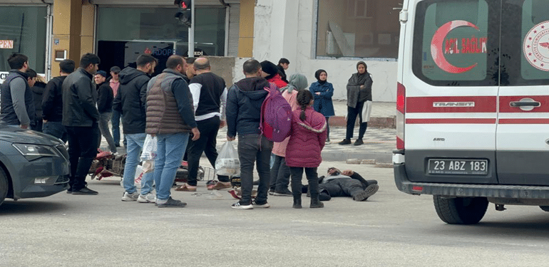Elazığ’da Otomobil ile Motosiklet Çarpıştı: 1 Yaralı