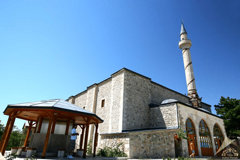 Elazığ Sera Hatun Camii