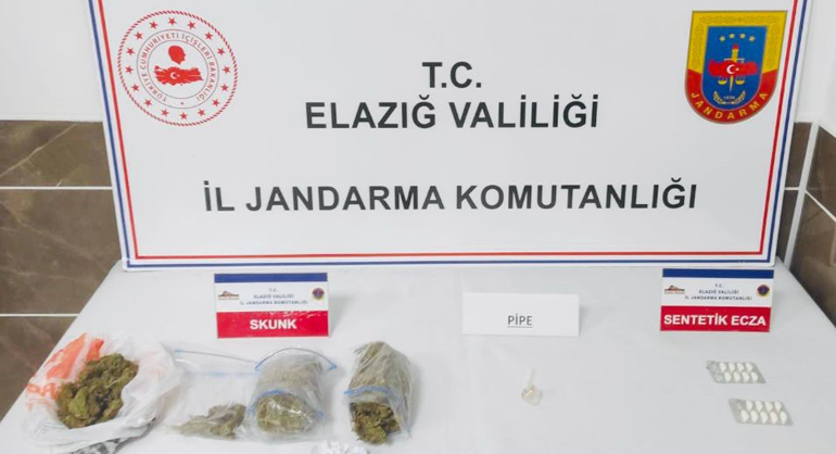 Elazığ’da Jandarma Uyuşturucuya Geçit Vermiyor: 5 gözaltı!