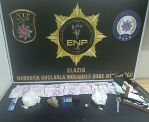 Elazığ'da Uyuşturucu Operasyonu: Büyük Miktarda Madde ve Para Ele Geçirildi!