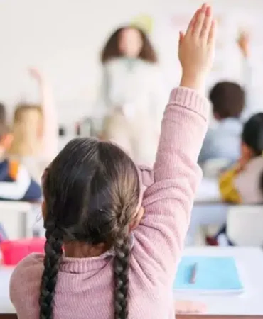 MEB Takvimi Netleşti! Okullar Ne Zaman Kapanıyor? İşte 15 Tatil Sömestr Tatili Ne Zaman? İşte Tüm Detaylar