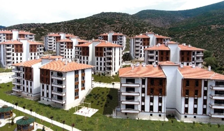 TOKİ Başvurularında Son Saatler! 500 Bin Konut İçin Kura Tarihi Netleşti: Çekiliş Ne Zaman Başlıyor?