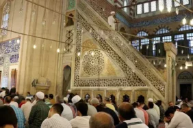 2 Ocak Cuma hutbesi yayınlandı: Diyanet'ten 'inançsızlık' uyarısı! 'Her Şey Allah'ı Anlatır'