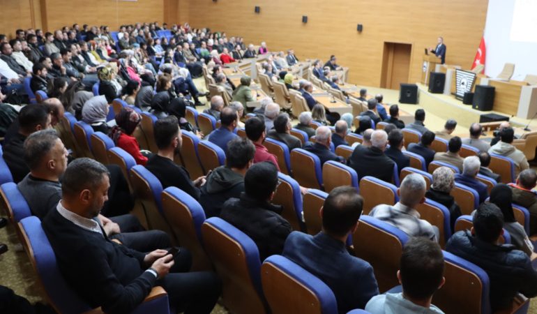Elazığ İl Özel İdaresi 2025 Yılında Hedeflerin Üzerine Çıkarak Rekor Performansa İmza Attı!
