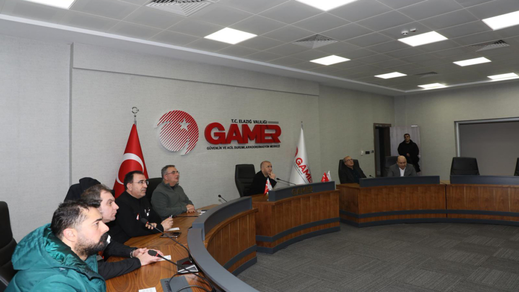 Elazığ Valisi Hatipoğlu Başkanlığında GAMER’de Olumsuz Hava Koşulları Toplantısı