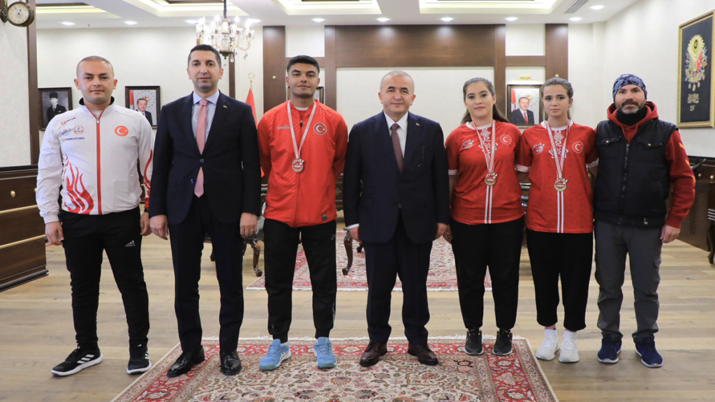 Elazığ Valisi Numan Hatipoğlu: 