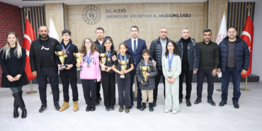 Elazığ'a eskrimde Türkiye Şampiyonluğu! Genç sporcular Sivas ve Konya’dan madalyalarla döndü