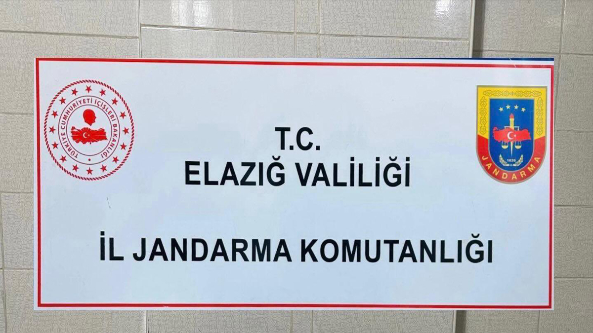 Elazığ Palu'da Uyuşturucu Operasyonunda 5 Kiloya Yakın Esrar Ele Geçirildi!