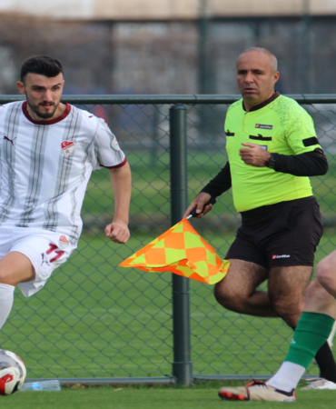 Elazığspor Antalya hazırlık maçında Kırklarelispor'u 3-2 mağlup etti!