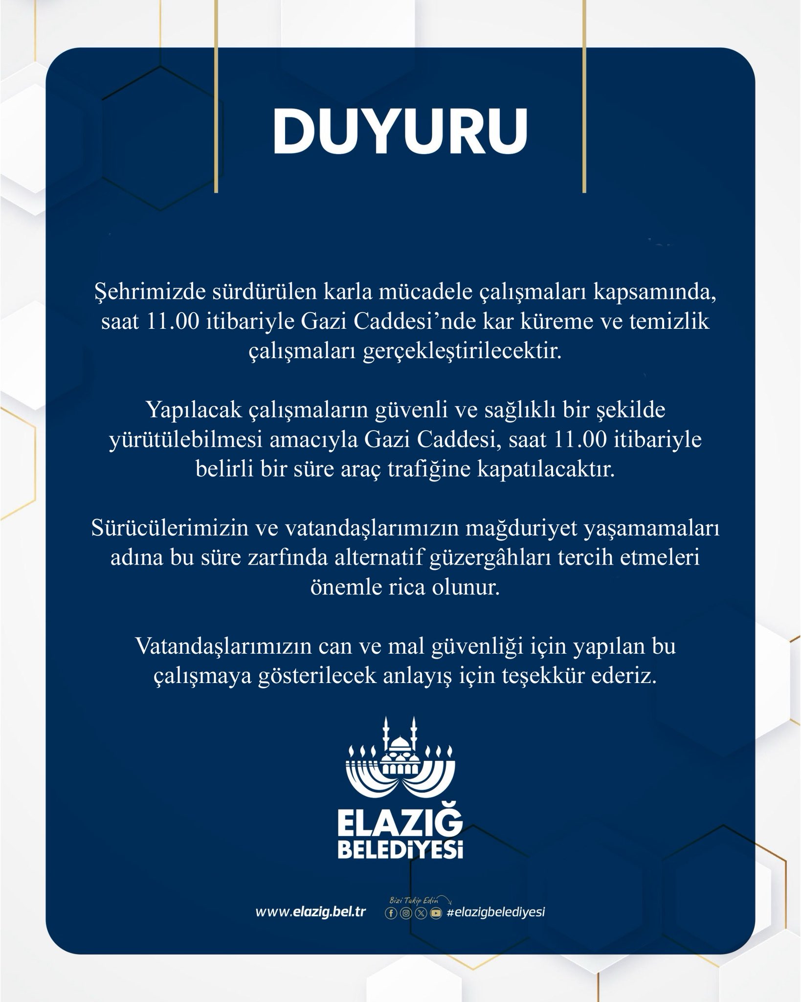 Elazığ'da Kar Mesaisi: Gazi Caddesi Kısa Süreli Trafiğe Kapatıldı!