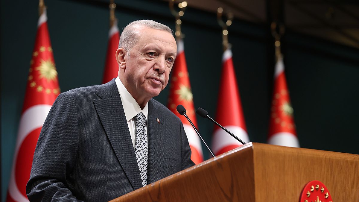 Kabine Toplantısı Sonra Erdi: Curhurbaşkanı Erdoğan: Suriye’de Yeni Dönem Başladı, Atlas İçin "Hesabı Sorulacak" Dedi!