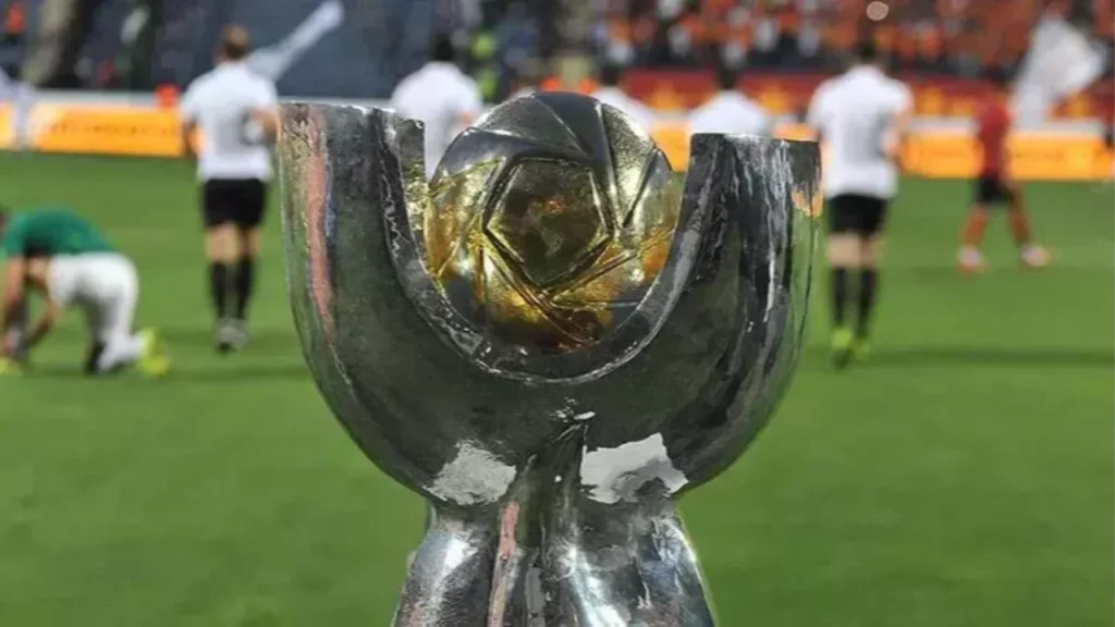 Süper Kupa heyecanı başlıyor! 2026 fikstürü belli oldu! İşte GS-TS ve FB-Samsunspor yarı final takvimi!