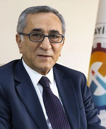 Elazığ OSB’de Yeni Dönem: Suat Öztürk Güven Tazeleyerek Yeniden Başkan Seçildi!