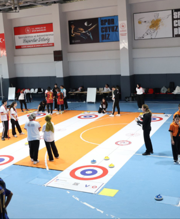 Elazığ Dev Organizasyonda Yüzlerce Floor Curling Sporcusuna Ev Sahipliği Yapıyor